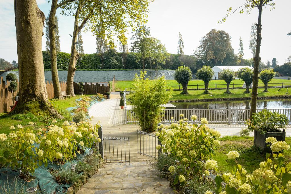 Domaine De La Palombe Villiers-Fossard Exterior foto